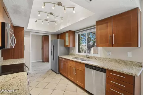 Kitchen - 1830 E Tulane Dr, Tempe, AZ 85283 photo 3 of 5