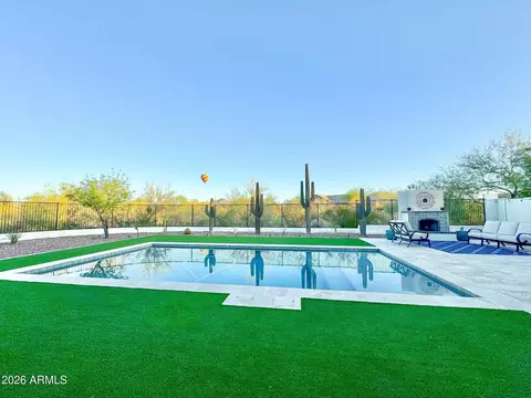 1518 W Calle De Pompas --, Phoenix, AZ 85085