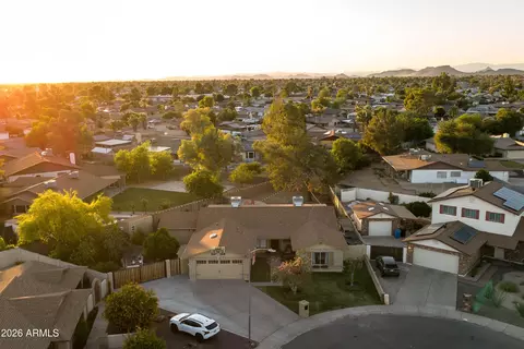 View/Area - 3570 W Pershing Ave, Phoenix, AZ 85029 photo 5 of 6