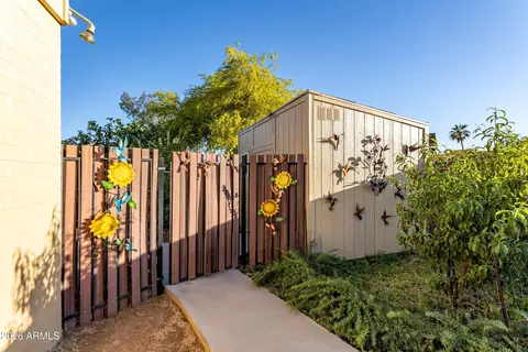 Exterior - 3570 W Pershing Ave, Phoenix, AZ 85029 photo 11 of 16