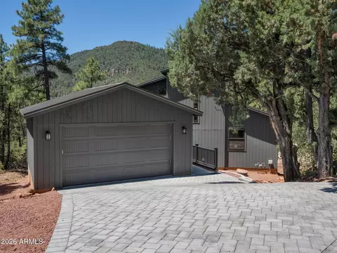 4524 Sundown Ln, Pine, AZ 85544