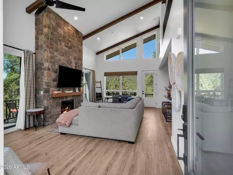 Living - 4524 Sundown Ln, Pine, AZ 85544 photo 1 of 7