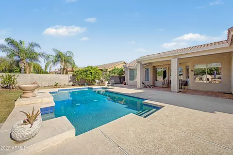Exterior - 4010 E Hamblin Dr, Phoenix, AZ 85050 photo 3 of 7