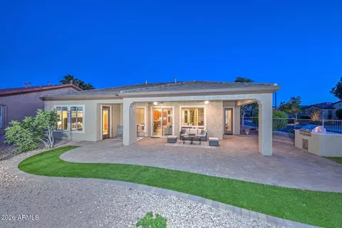 12830 W Jasmine Trl, Peoria, AZ 85383