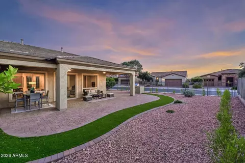 12830 W Jasmine Trl, Peoria, AZ 85383