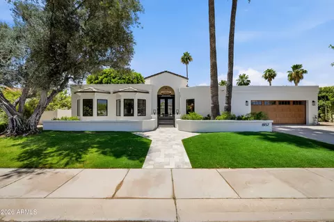 8157 E Del Capitan Dr, Scottsdale, AZ 85258