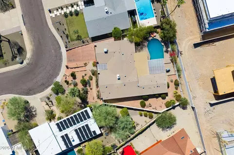 View/Area - 2236 E Cactus Wren Dr, Phoenix, AZ 85020 photo 1 of 2