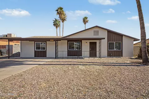 6907 W Palo Verde Dr, Glendale, AZ 85303