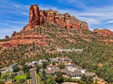 204 Shadow Mountain Dr, Sedona, AZ 86336