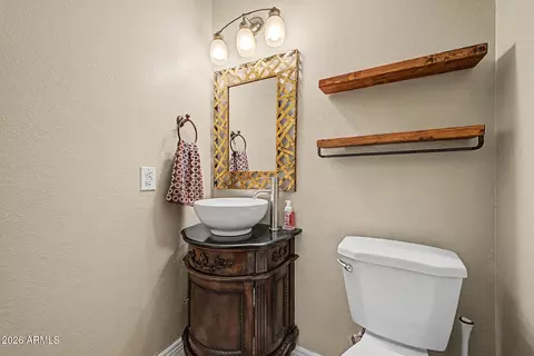 Bath - 4031 E Cathedral Rock Dr, Phoenix, AZ 85044 photo 1 of 4