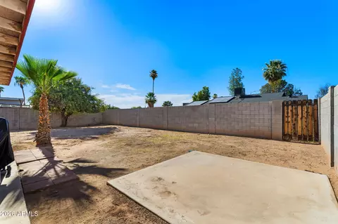 Exterior - 540 E Garnet Ave, Mesa, AZ 85204 photo 3 of 3