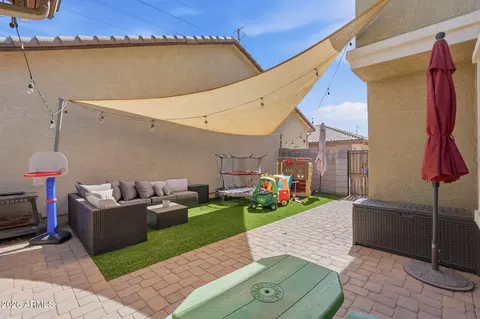 Exterior - 6919 E Peralta Cir, Mesa, AZ 85212 photo 1 of 9