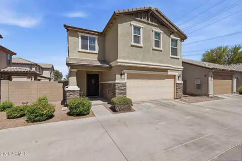 6919 E Peralta Cir, Mesa, AZ 85212