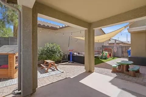 Exterior - 6919 E Peralta Cir, Mesa, AZ 85212 photo 5 of 9