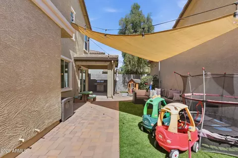 Exterior - 6919 E Peralta Cir, Mesa, AZ 85212 photo 7 of 9
