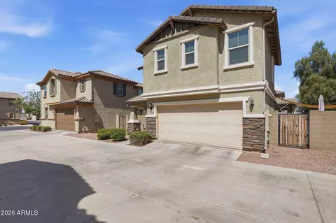 Exterior - 6919 E Peralta Cir, Mesa, AZ 85212 photo 2 of 9