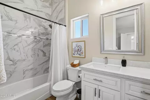 Bath - 1705 E Cliff Rose Dr, Payson, AZ 85541 photo 1 of 7