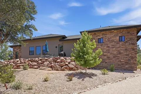 Exterior - 1705 E Cliff Rose Dr, Payson, AZ 85541 photo 10 of 13