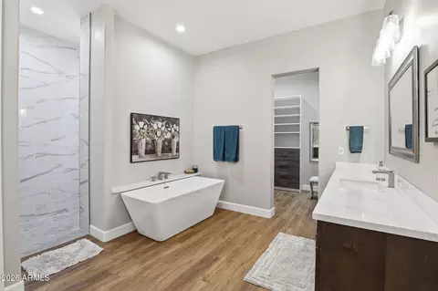 Bath - 1705 E Cliff Rose Dr, Payson, AZ 85541 photo 5 of 7