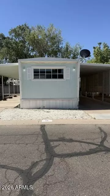 535 S Alma School Rd #17, Mesa, AZ 85210