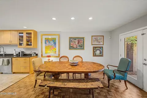 Dining - 2631 E Beekman Pl, Phoenix, AZ 85016 photo 2 of 2