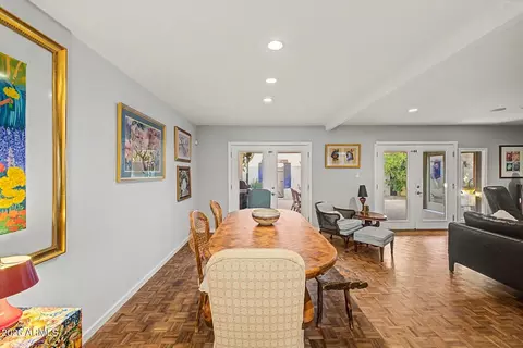 Dining - 2631 E Beekman Pl, Phoenix, AZ 85016 photo 1 of 2