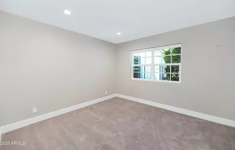Bedroom - 5109 N 33rd St, Phoenix, AZ 85018 photo 5 of 5