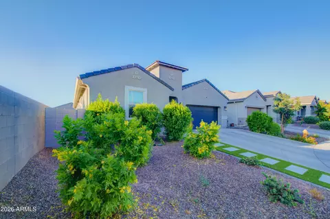 Exterior - 2968 W Shanley Ave, Apache Junction, AZ 85120 photo 1 of 22
