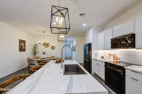 Kitchen - 2968 W Shanley Ave, Apache Junction, AZ 85120 photo 3 of 8