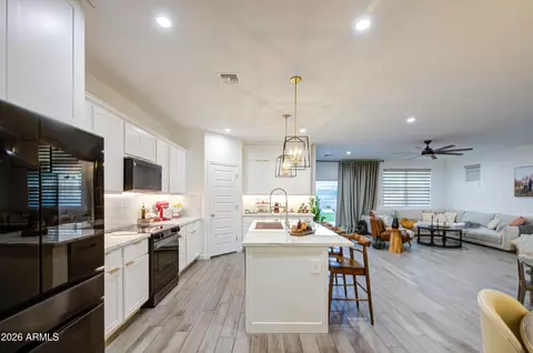 Kitchen - 2968 W Shanley Ave, Apache Junction, AZ 85120 photo 7 of 8
