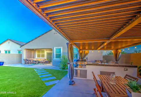 Exterior - 2968 W Shanley Ave, Apache Junction, AZ 85120 photo 17 of 22