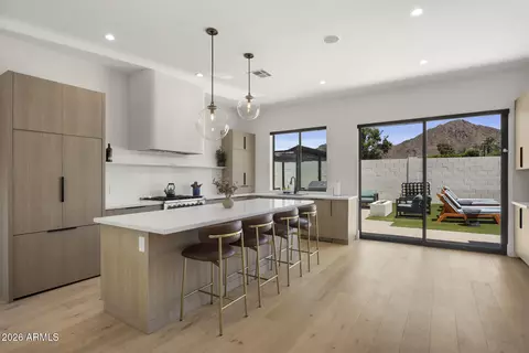 Kitchen - 4546 E Campbell Ave, Phoenix, AZ 85018 photo 1 of 4