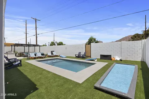 Exterior - 4546 E Campbell Ave, Phoenix, AZ 85018 photo 8 of 10