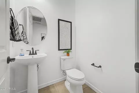 Bath - 9824 E Supernova Dr, Mesa, AZ 85212 photo 5 of 5