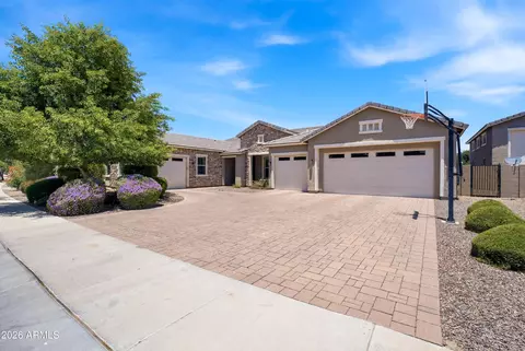 19880 E Cattle Dr, Queen Creek, AZ 85142