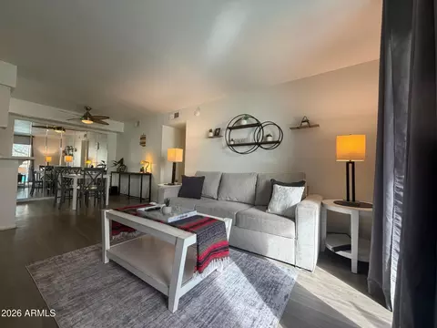 2625 E Indian School Rd #217, Phoenix, AZ 85016