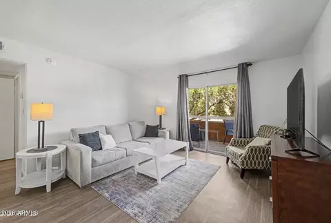 2625 E Indian School Rd #217, Phoenix, AZ 85016