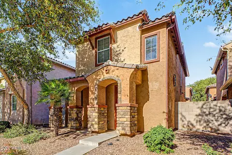 9 N 88th Dr, Tolleson, AZ 85353
