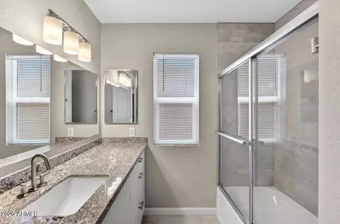 Bath - 8901 W Vale Dr, Phoenix, AZ 85037 photo 2 of 5