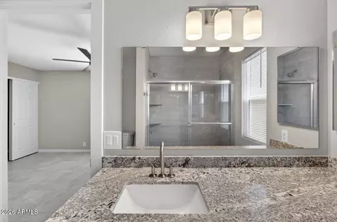 Bath - 8901 W Vale Dr, Phoenix, AZ 85037 photo 3 of 5