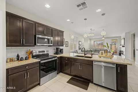 Kitchen - 10846 E Texas Ave, Mesa, AZ 85212 photo 3 of 3