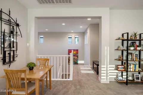 Entry Way - 2948 E Tina Dr, Phoenix, AZ 85050 photo 6 of 7