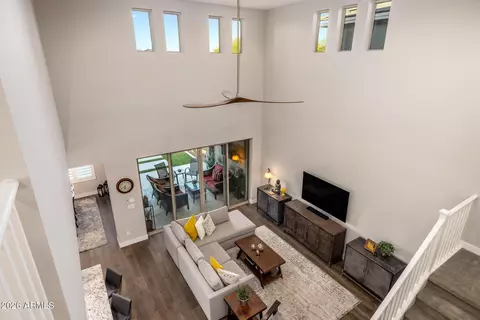 Entry Way - 2948 E Tina Dr, Phoenix, AZ 85050 photo 5 of 7