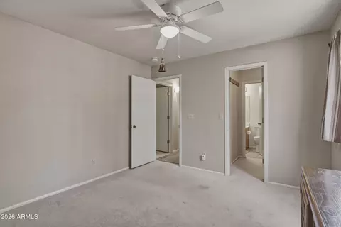 Bedroom - 4050 Apache Dr, Happy Jack, AZ 86024 photo 4 of 6