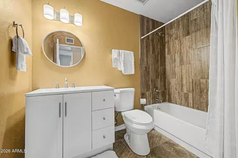 Bath - 4243 E Decatur St, Mesa, AZ 85205 photo 2 of 2
