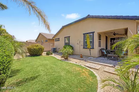 Exterior - 3862 E Narrowleaf Dr, Gilbert, AZ 85298 photo 5 of 6