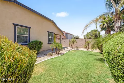 Exterior - 3862 E Narrowleaf Dr, Gilbert, AZ 85298 photo 6 of 6
