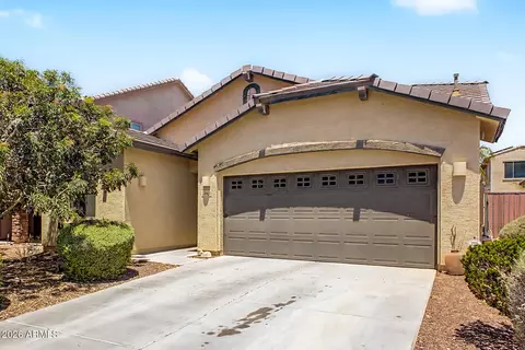 Exterior - 3862 E Narrowleaf Dr, Gilbert, AZ 85298 photo 1 of 6