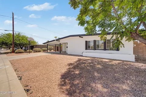 Exterior - 3601 E Laurel Ln, Phoenix, AZ 85028 photo 1 of 8