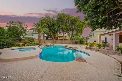 Exterior - 2135 S Porter St, Gilbert, AZ 85295 photo 7 of 26